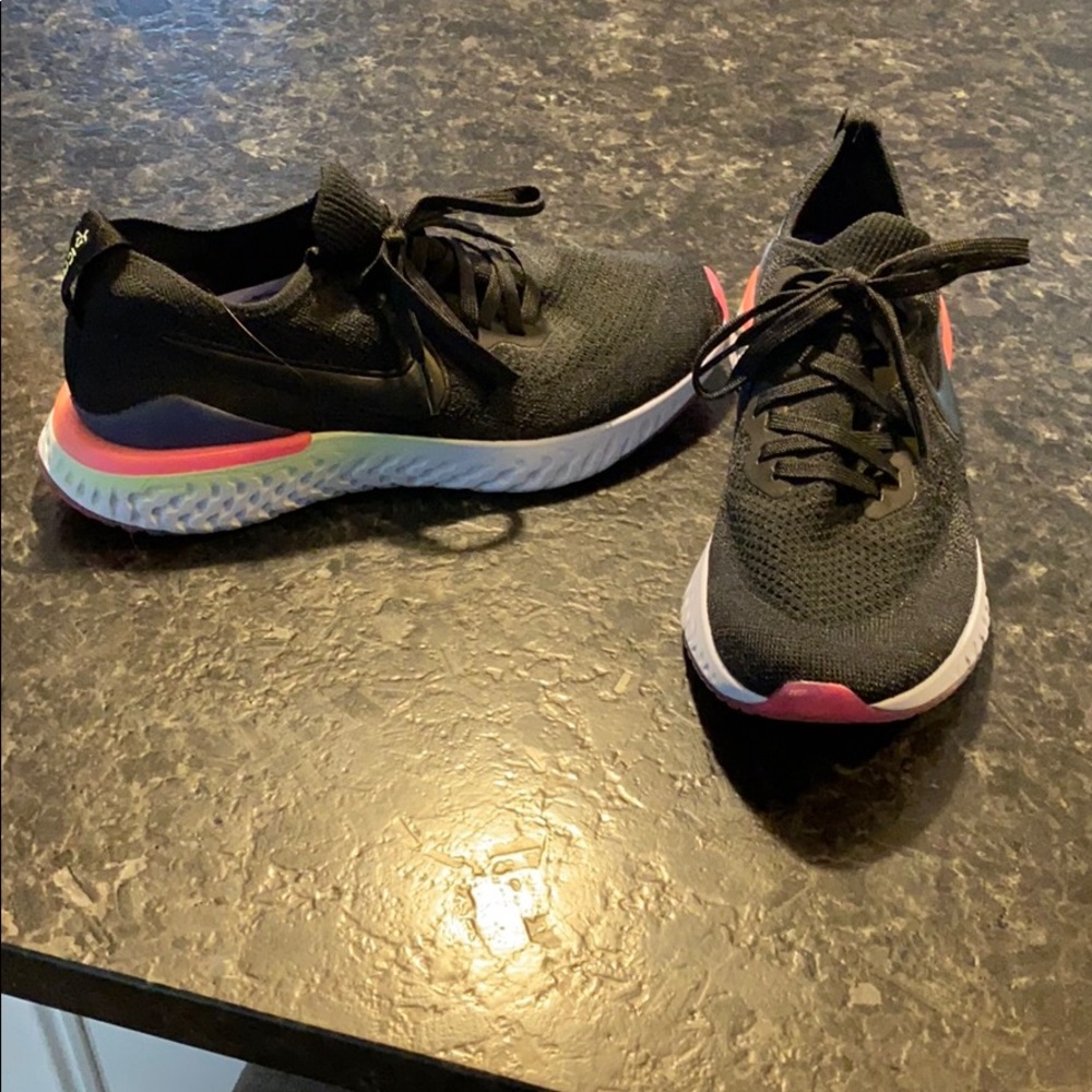 Nike Epic React Flyknit